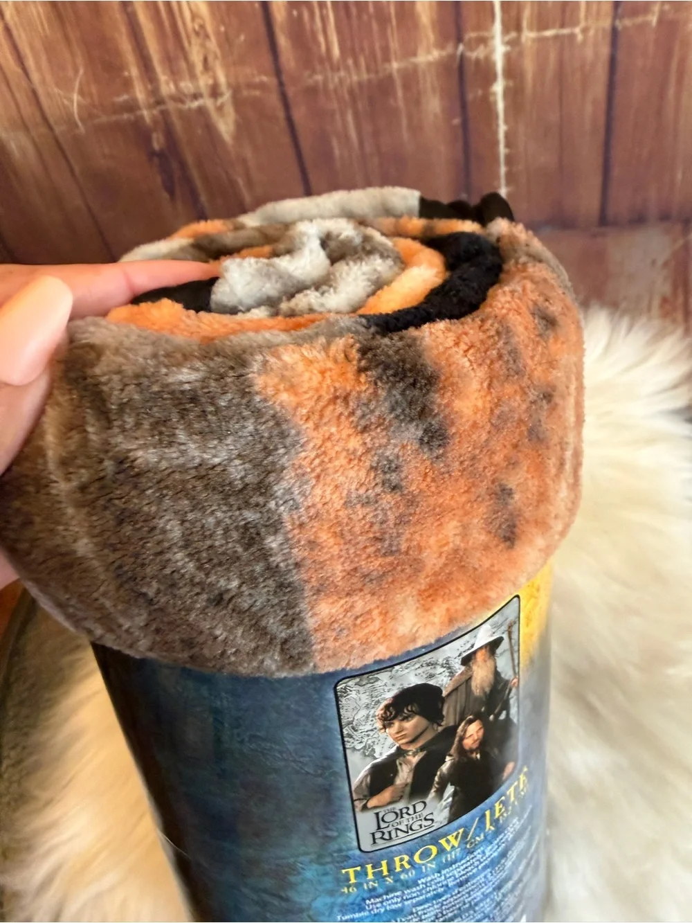 The Lord of the Rings Frodo Gandalf Aragorn Plush Throw Blanket 46x60